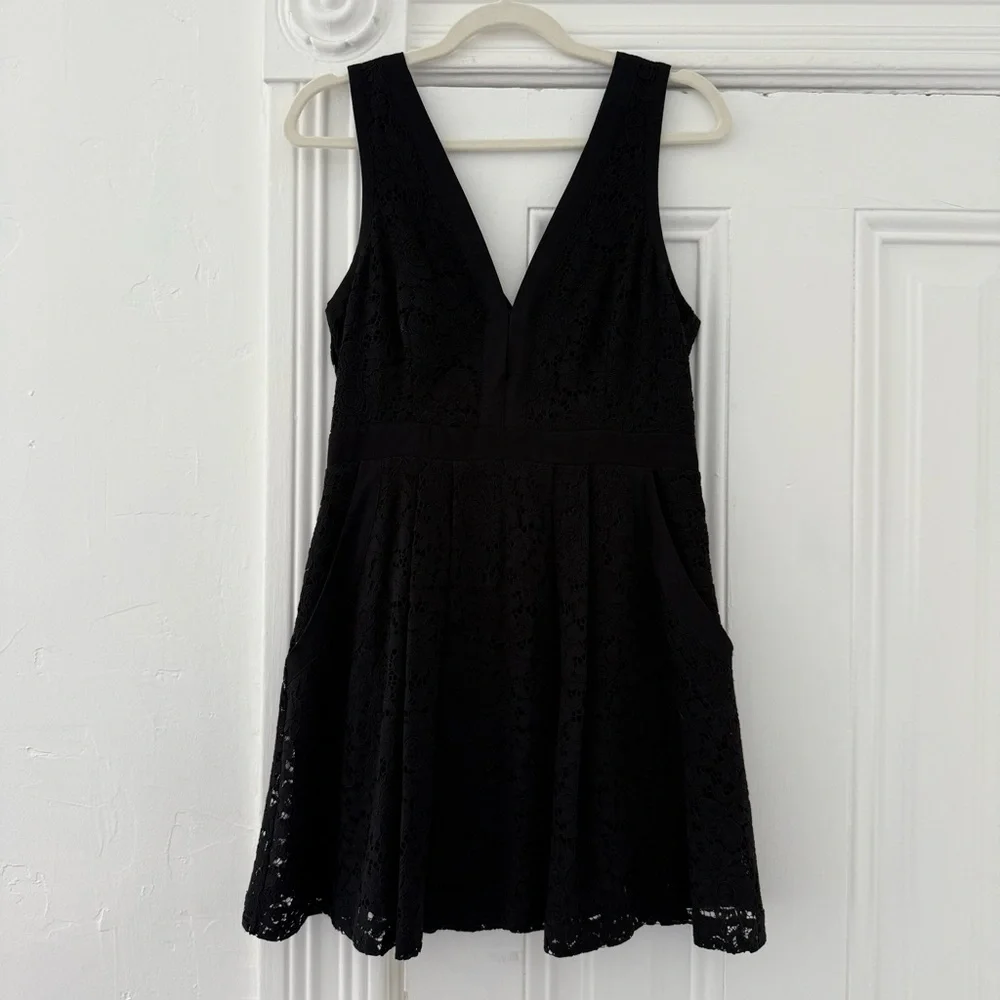 Free People chic black
